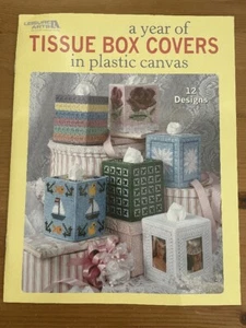 Year of Tissue Box Covers Plastic Canvas Patterns Leisure Arts Craft Book - Imagen 1 de 2