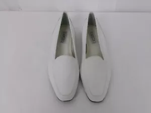 Capezio Slip On Puntera Cuadrada Plana TALLA: 11M BLANCO - Imagen 1 de 4