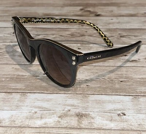 Coach HC 8190 542113 Round Cat Eye Sunglasses Black with Gold Trim w/case! - Picture 1 of 13