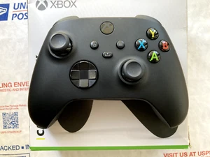 Microsoft XBox Series X|S Wireless Controller, Carbon Black +Glow Silicone Cases - Picture 1 of 5