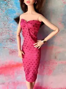 Bouutique Glitzer Pailletten Bodycon Kleid für Mohn Puppe 12 Zoll - Bild 1 von 5