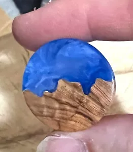 PAAR OLIVENHOLZ & BLAU EPOXID OHRRINGE MESSGERÄTE REIFEN STECKER TUNNEL - Bild 1 von 4