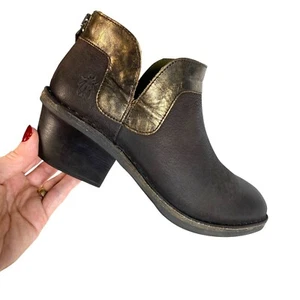 Fly London Womens brown Leather Ankle Boots gold Accents & Zippers 39 / 8-8.5 - Picture 1 of 23