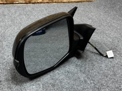 ESPEJO RETROVISOR EXTERIOR IZQUIERDO HONDA PASSPORT 19-25 OEM CON LUZ GIRATORIA NEGRO A-18 Foto 1 de 4