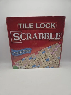 Juego de mesa Scrabble Edición Deluxe Bloqueo de azulejos Movimientos ganadores Foto 1 de 4