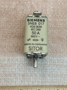 Siemens 3NE8 017 SITOR 50A 660V VDE 0636, 1 fusibile, spedizione tracciata veloce - Foto 1 di 5