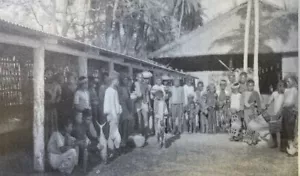 1905 Revista Vintage Ilustración Moro Exchange en Zamboanga Islas Filipinas - Imagen 1 de 2