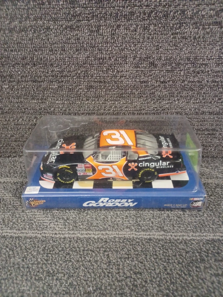 Coche diecast Robby Gordon inalámbrico cingular escala 1:24 #31 por Winners Circle Foto 1 de 1