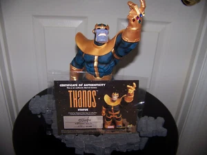 MARVEL COMICS ESTATUA DE THANOS Y LOS VENGADORES INIFINIDAD GUERRA ARTE ASILO - Imagen 1 de 22