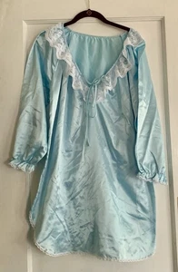 Vintage Lady Cameo ? 70/80er Jahre Ära satiniertes hellblaues Nachthemd Lg?/XL gefüttert Union - Bild 1 von 13