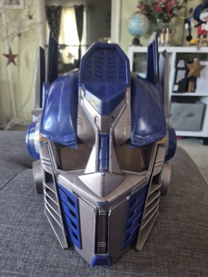 2006 Transformer OPTIMUS PRIME Talking & Voice Changing Mask Helmet Hasbro Works - Image 1 of 4