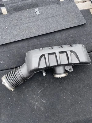 Limpiador de aire resonador Mopar 11-21 Jeep Grand Cherokee nuevo fabricante de equipos originales Foto 1 de 4