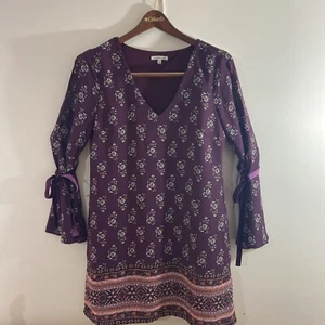 Charlotte Russe Burgundy Floral Dressy Dress With Bell Slit Sleeves Size Small - Picture 1 of 10