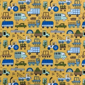 Fabric Fat Quarter 50 x 55cm Material Sewing Patchwork Crafts Trucks - Picture 1 of 1