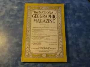 ANTIQUE NATIONAL GEOGRAPHIC November 1935 MAYAS Ulster Shamrock Isle SUEZ CANAL - Picture 1 of 4