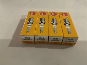 New NGK BPR6EFS Spark Plugs - NGK 3623 - Pack Of 4 - New Boxed - Picture 1 of 2