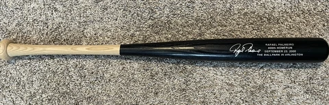 Texas Rangers Rafael Palmeiro 400th Homerun Louisville Slugger Bat SGA Cover