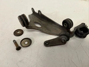 Soporte de actuador de control de crucero OEM Mercedes R107 W107 81-85 380sl 380slc - Imagen 1 de 5