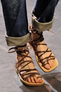 Sandalias envolventes de cuero marrón Junya Watanabe x Comme des Garçons XS US 6 - Imagen 1 de 11