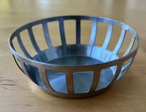 BRITISH AIRWAYS ~ STAINLESS STEEL INDIVIDUAL BISCUIT BASKET ~ 1 or ALL ~ 1+ SHIP - Picture 1 of 3