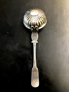 Antiguo colador de té ruso imperial de plata 84 de 1830. - Imagen 1 de 14