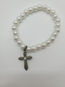 COSTUME FAUX PEARL & CROSS BRACELET STRETCH Fashion Religious - Picture 1 of 3