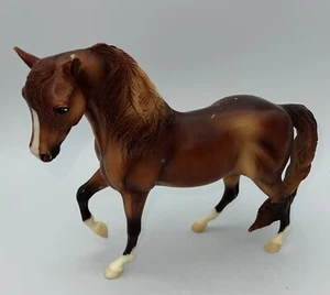 Breyer Traditional Horse 1409 Let's Go Riding English 2010-2013 - Picture 1 of 11