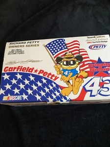 NIB RICHARD PETTY OWNERS SERIES, 2002 GARFIELD DODGE GRINNIN' & WINNIN' DIE-CAST - Picture 1 of 3