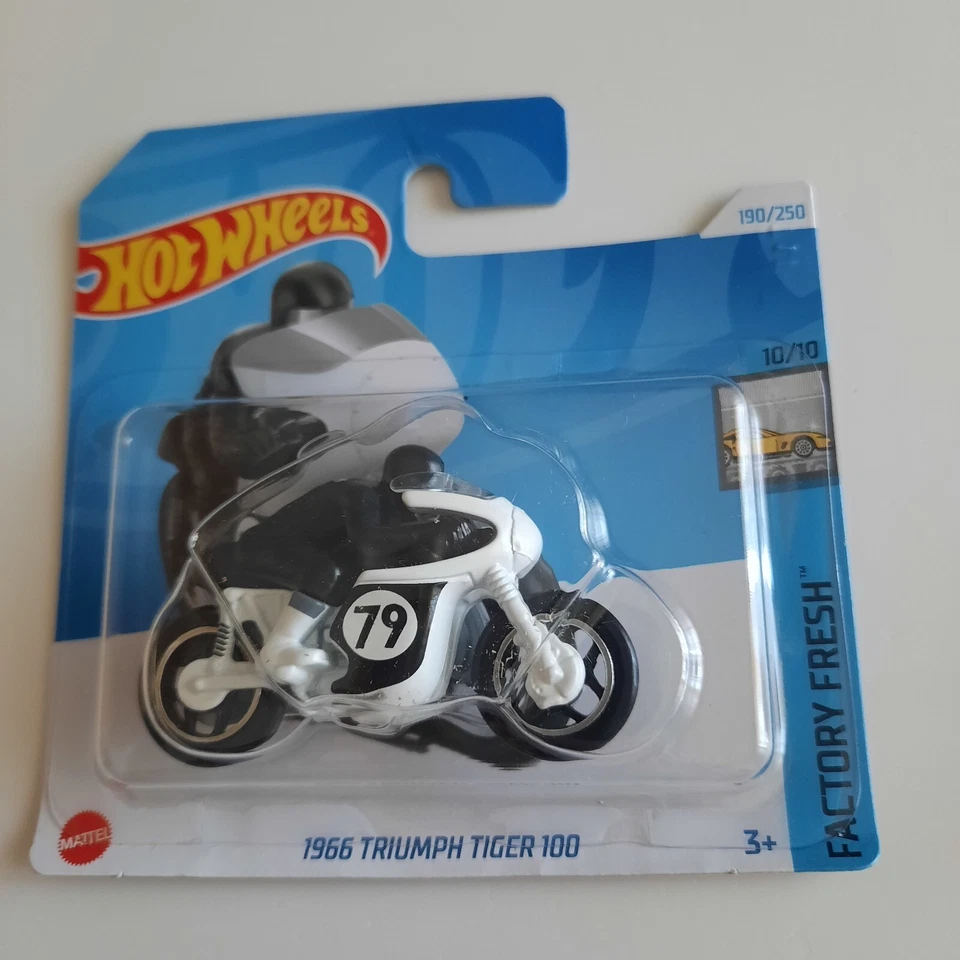Hot Wheels Mattel 1966 Triumph Tiger 100 190/250 Factory Fresh 10/10 Model 2024 - Immagine 1 di 1