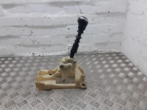 SELECTOR DE MARCHAS KIA SORENTO XM MK2 43700-2P920 2011 - Imagen 1 de 12