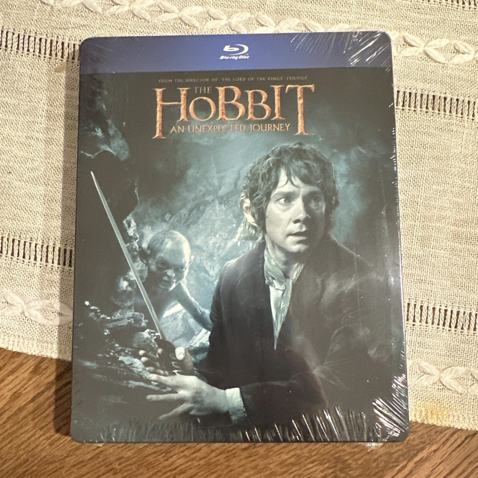 The Hobbit: An Unexpected Journey - Steelbook (Blu-ray) **NEW** - Image 1 of 2