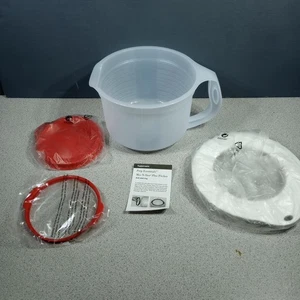Jarra mezcladora Tupperware Mix N Store 8 tazas 2L - Protector contra salpicaduras blanco y rojo - Nueva - Imagen 1 de 12