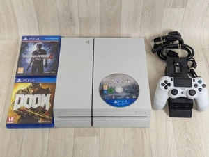 Sony PS4 Slim Glacier White RARE 500Gb With White Controller, Wires And 3 Games - Picture 1 of 7
