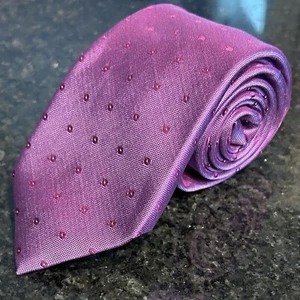Calvin Klein Men's Hand Made Silk Tie Purple on Purple - Picture 1 of 5