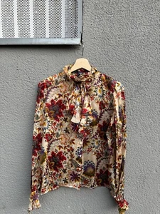 Emanuel Ungaro Women's Button Up Blouse Silk Colorful Flowing Floral Fun - Picture 1 of 10