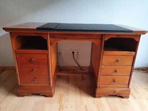 Schreibtisch | Kirschbaum massiv | Büromöbel | Kleinmöbel - Bild 1 von 8