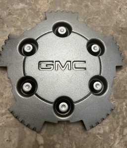 2006 - 2008 GMC Canyon Plastic OEM Center Cap P/N 9593989 - Picture 1 of 7