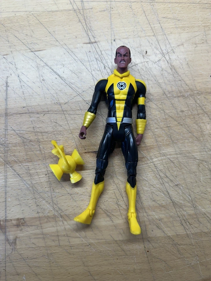 Figura Posable Mattel DC Universe Classics Sinestro Yellow Lantern 2010 6" Foto 1 de 3