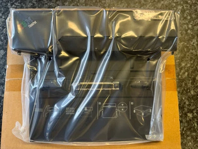 IBM ThinkPad Type 74P6733 laptop Docking Station T40 R50 X30 T30 R40 A30 - Image 1 of 4