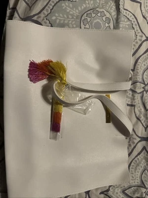 Vince Camuto Mujer Bolso de Mano Bolso de Hombro Cartera Blanco con Borlas Coloridas Foto 1 de 4