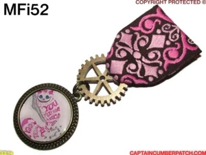 Steampunk Medal pin drape badge brooch Cheshire cat Alice in Wonderland #MFi5 - Picture 1 of 5