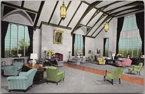 1940s Milwaukee Postcard "WISCONSIN MEMORIAL PARK "Spacious Lounge" Cemetery - Picture 1 of 2