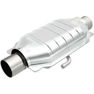 MagnaFlow Exhaust Products Catalytic Converter CARB Approved 3322016 BPF - Picture 1 of 4