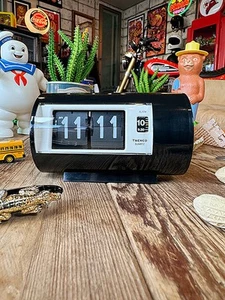 TWEMCO Flip Clock with Alarm Function (Black) Desk Clock - Picture 1 of 10