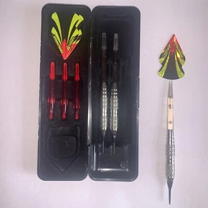Accudart Set Competition Kunststoffspitze Dart mit kompaktem Case und Flights Neu - Bild 1 von 7