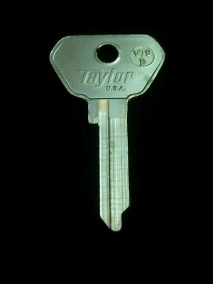 VO62 VOLVO LLAVE EN BLANCO 1968 1969 1970 1971 1972 se adapta a 1800 122 140 142 144 145 164 Foto 1 de 4