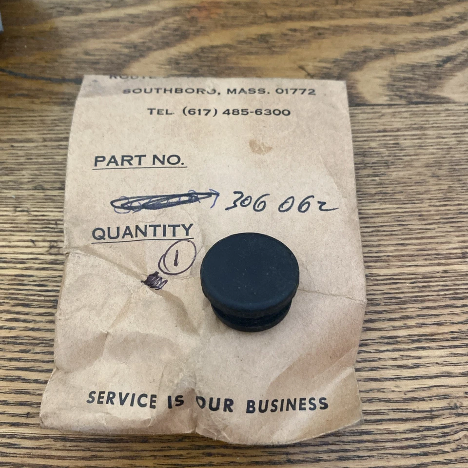 306062, 0306062, Grommet, Johnson Evinrude - Image 1 of 1