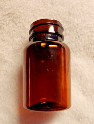 100 Amber PET Plastic Packer Bottle, 2.5 oz. (75 cc) 33-400 neck 100 pcs no lid - Image 1 of 3