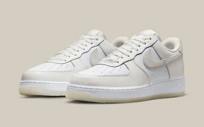 Nike Air Force 1 Low '07 LV8 Hombres Summit Blanco Fantasma Tenis Deportivos FN5832-100 Foto 1 de 4