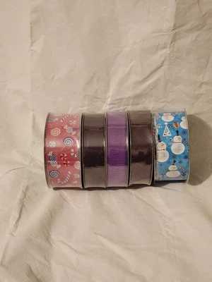 Wired Ribbon Christmas - Image 1 of 3